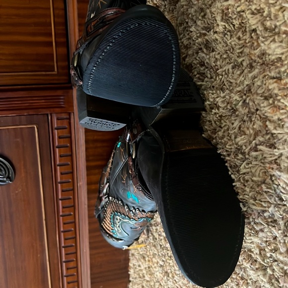 NWT Corral Biker Boots - Picture 6 of 6